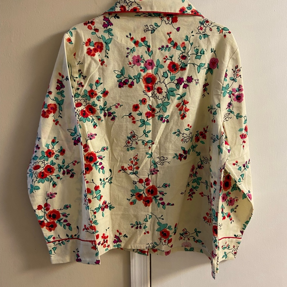 Cath Kidston Floral  Pajama Set Cream with Red and Green XL NWT - Picture 8 of 10